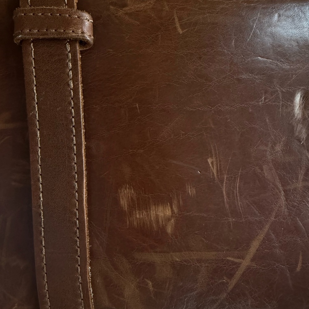 Saddleback Leather briefcase AWESOMENESS - Picture 8 of 15